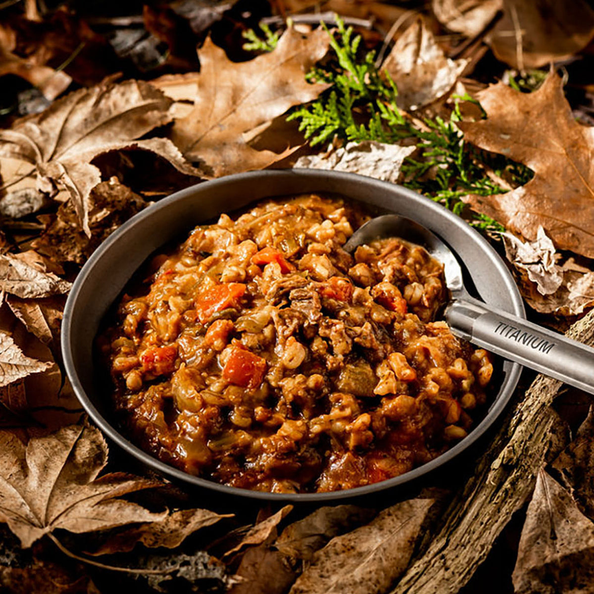 Diced Australian lamb & hearty vegetables, combined with silky pearl barley.
This is a COMPLETE meal with both protein and carbohydrates.
www.moralepatches.com.au