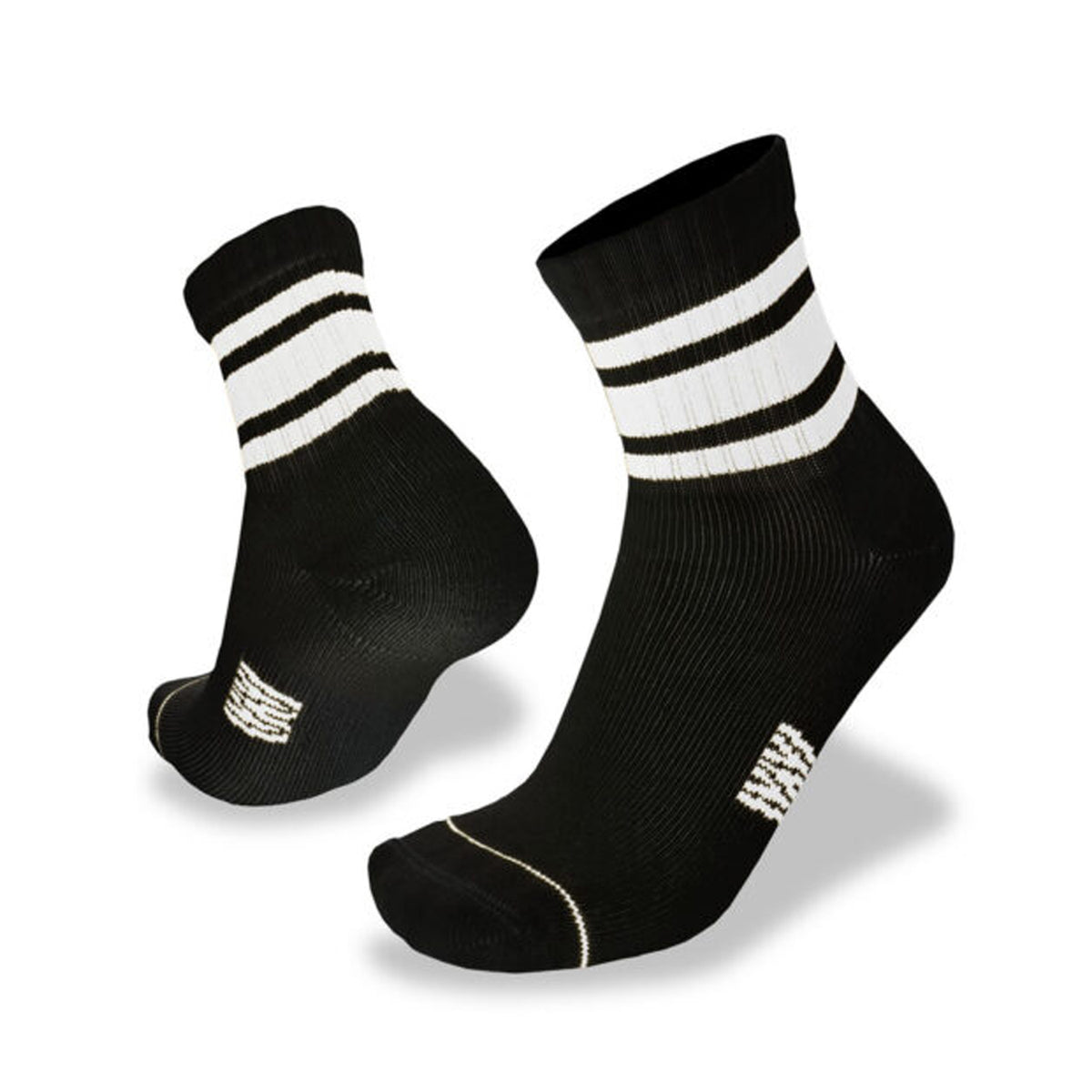 The Men’s Merino Half Beast Socks are built to withstand the toughest conditions while providing exceptional comfort and warmth. Made with 80% pure Australian Merino wool and 20% nylon, these socks strike the perfect balance between softness, durability, and performance. www.moralepatches.com.au