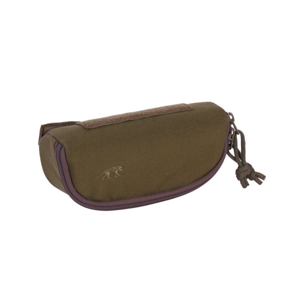 Zip-Up Bag for Sunglasses
Padded zip-up bag with universal attachment.
www.moralepatches.com.au