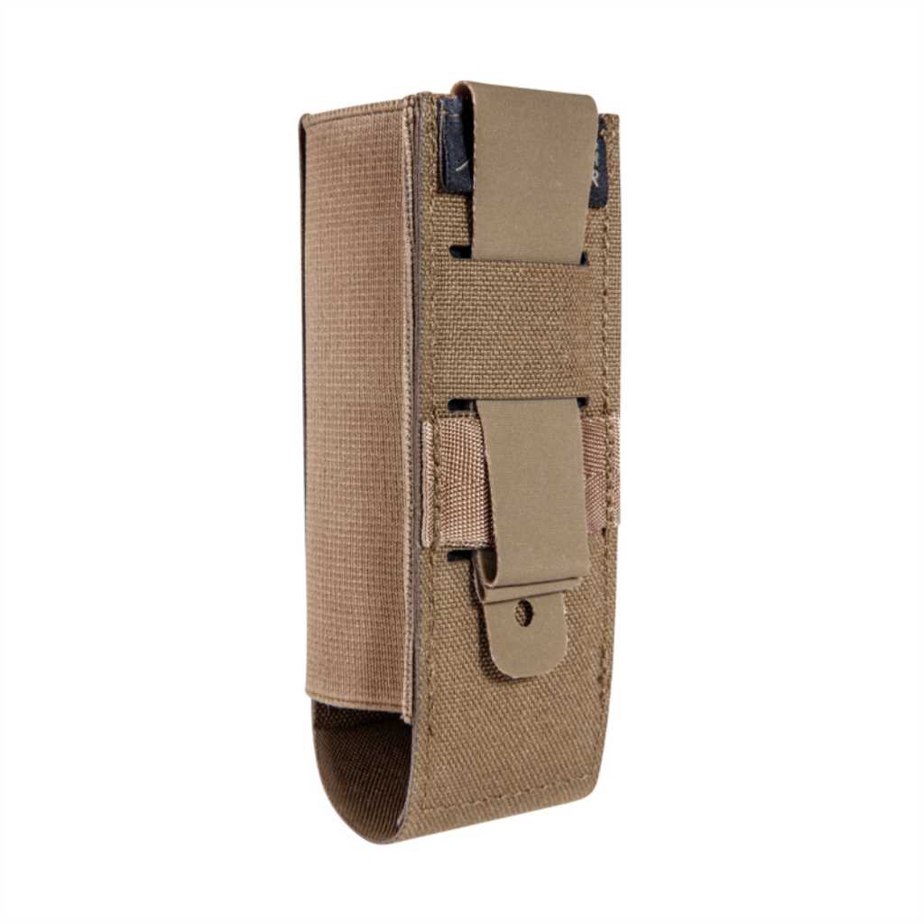 Attach to plate carriers, belts, or other gear, this insert pouch is characterised by its flexibility, enabled by the elastic side panels, allowing for versatile equipment loading. www.moralepatches.com.au