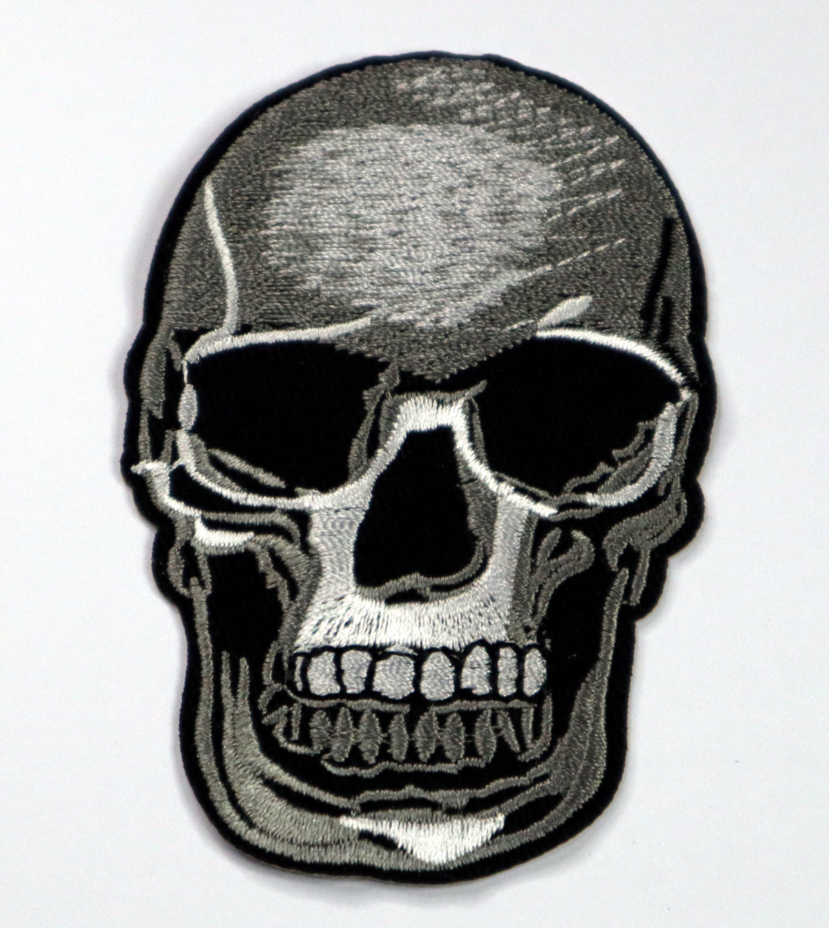 Skull Iron On Patch. Great for attaching to your jackets, shirts, pants, jeans, hats. Size: 6x8.8cm