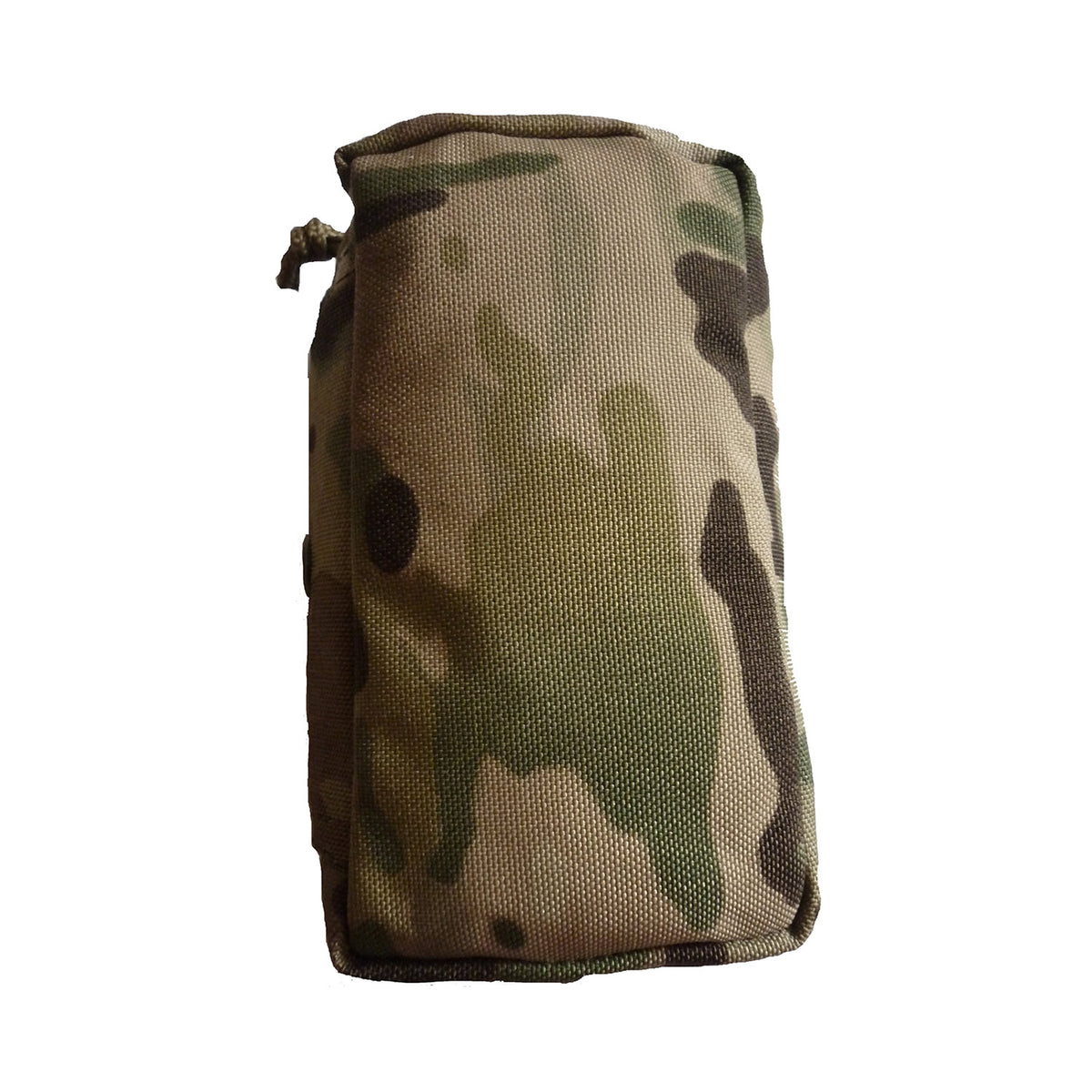 Side opening YKK zipper Internal elastic banding Bound seams Mesh eyelet drainage holes Excellent sized first aid pouch Heavy duty webbing Heavy duty 2 coats PU fabric Dimensions: 16x8x6cm