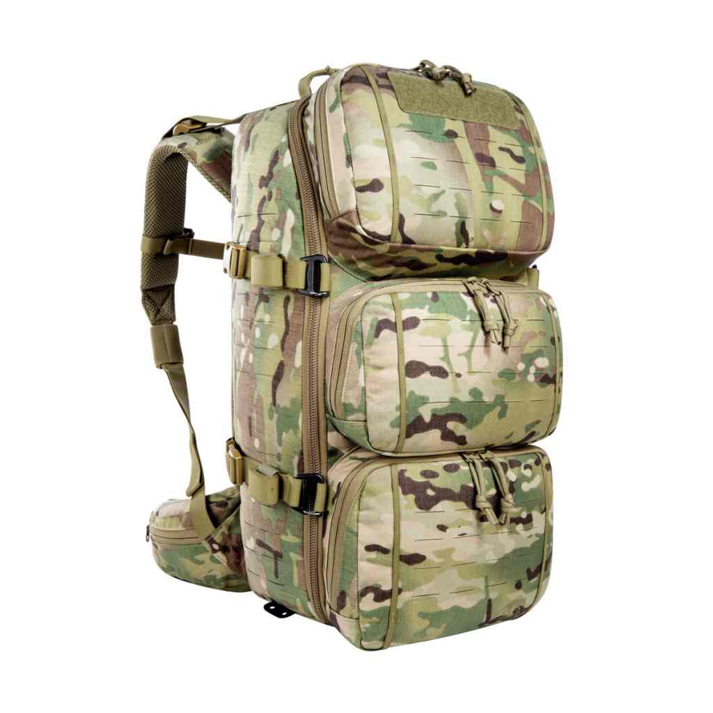 The newly developed Y2 carrying system of the TT Modular Combat Pack 24 SL offers a very wide range of variation when adjusting the back length and is suitable for both petite and very tall people. www.moralepatches.com.au