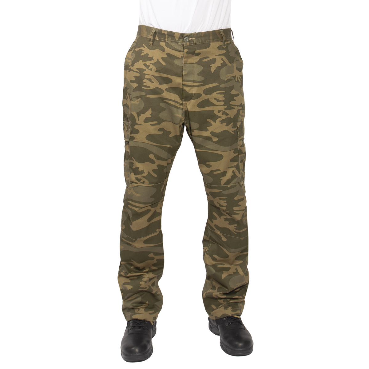 Experience over 4 decades of trusted design with our Color Camo Tactical BDU Pants. Constructed from a robust cotton / polyester fabric blend, these military cargo pants are built for unparalleled performance and comfort.  www.moralepatches.com.au