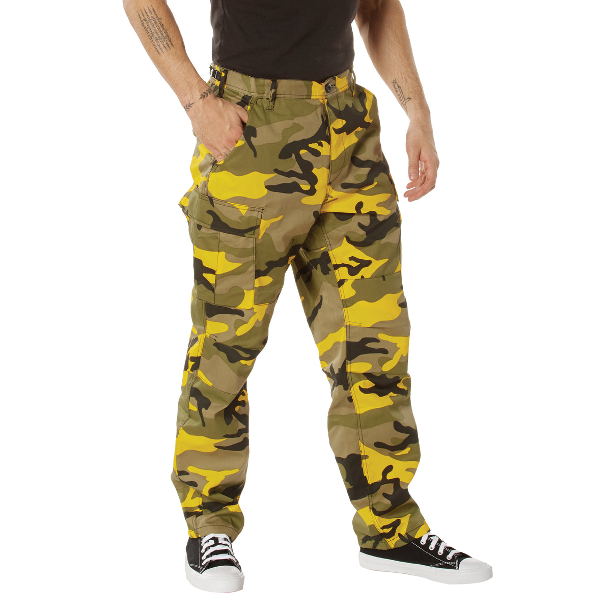 These tactical military uniform pants are reinforced in the seat and knees for maximum durability that endures wear and tear while supporting a full range of motion. The wear-resistant double-stitched seams provide extra strength and years of reliable use as you train, ruck, sprint, hike, and climb. High-Capacity Cargo Pockets: www.moralepatches.com.au