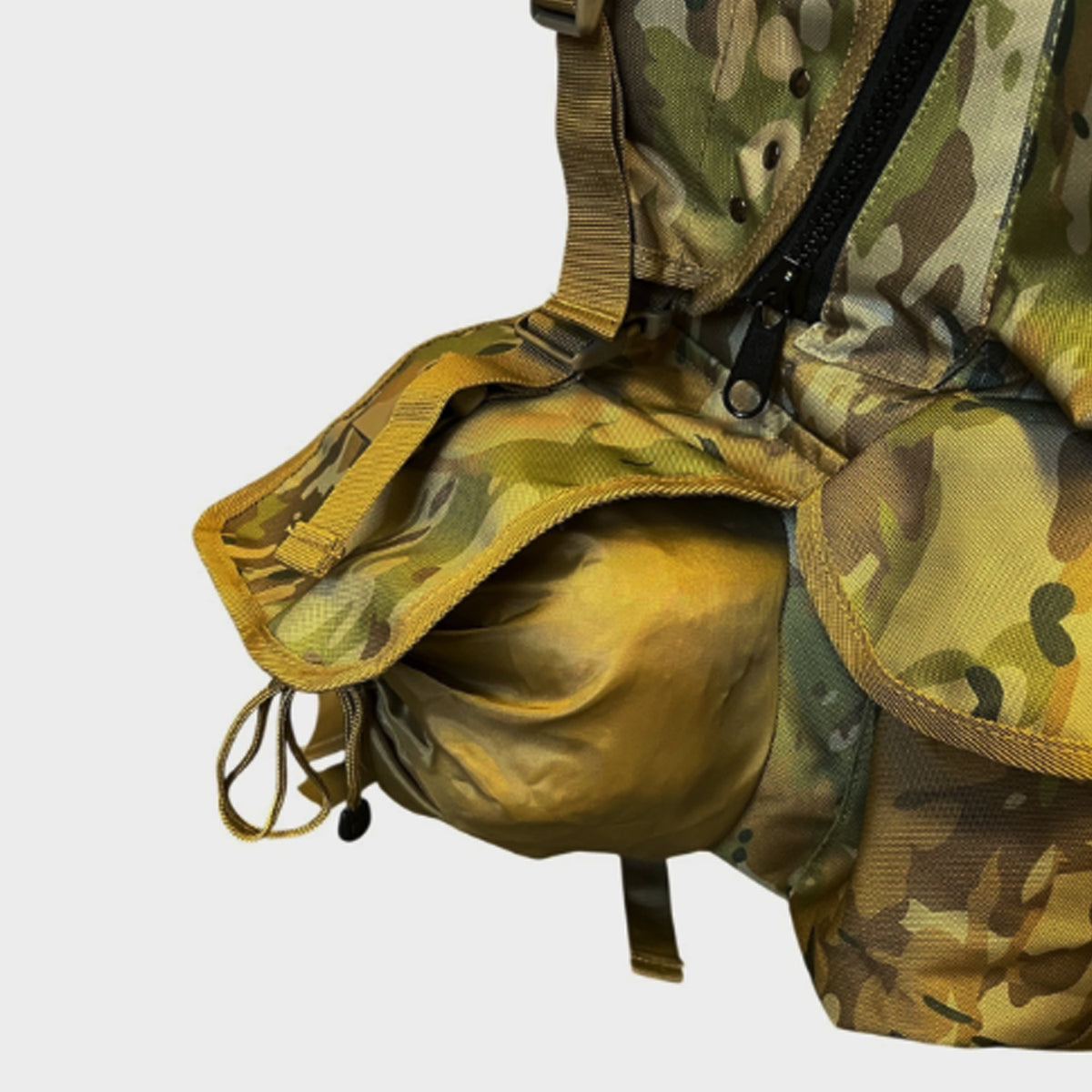 The AMCU Tactical Field Alice Pack XL delivers serious carrying capacity with thoughtful design details that matter in the field. Engineered from rugged 900D fabric with reinforced webbing and nylon buckles, this pack handles demanding conditions without compromise. www.moralepatches.com.au