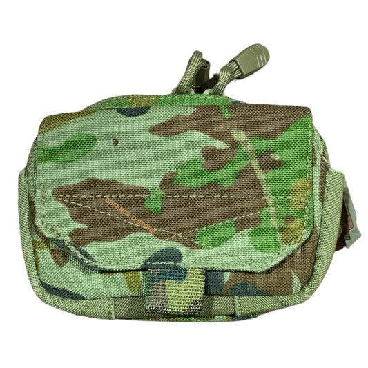 The AMCU Valhalla Tactical Phone Pouch is an innovated pouch to help stow your phone and/or other admin essentials. The felt lined front is padded for to insure extra protection. www.moralepatches.com.au