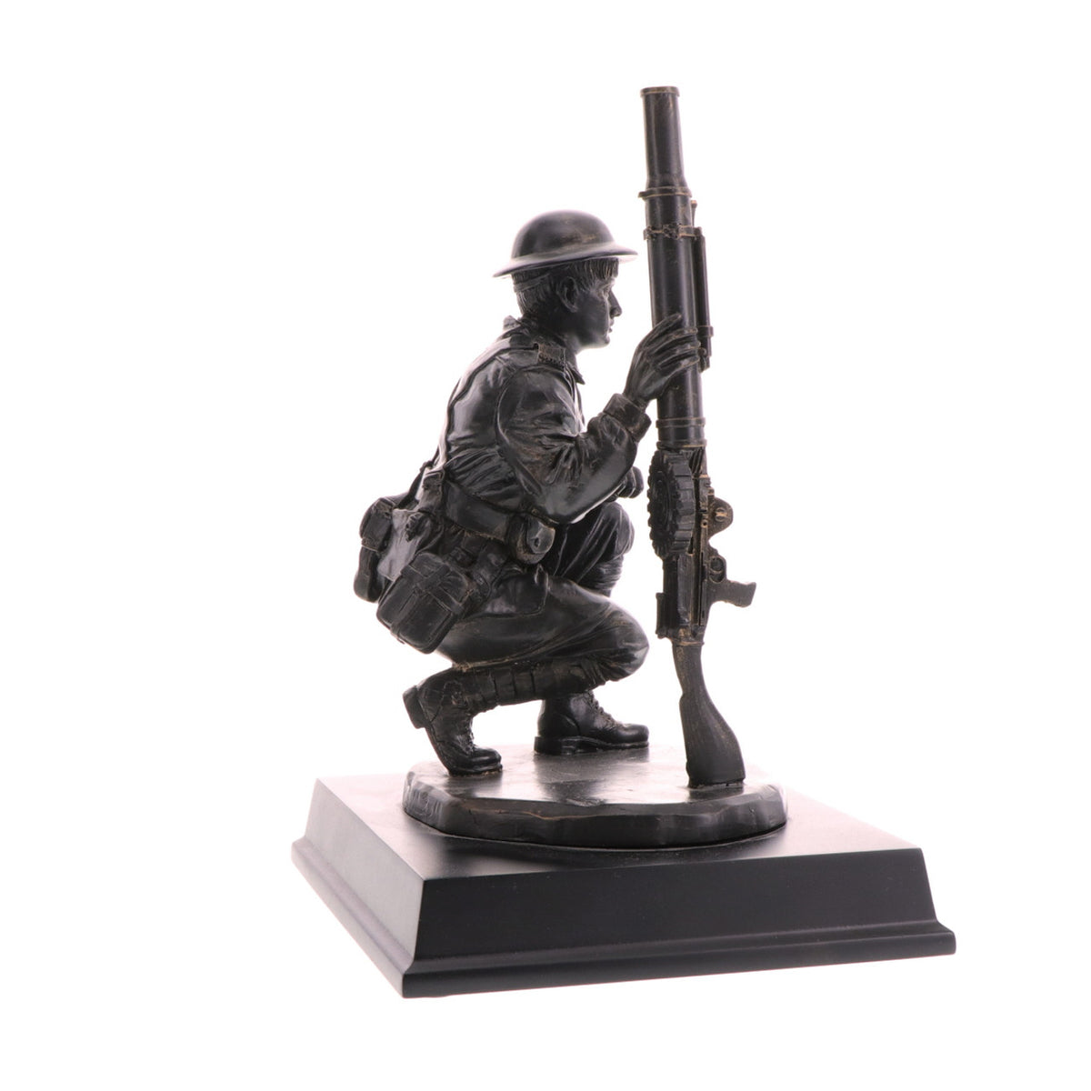 The limited edition Australian Machine Gun Company figurine is a true piece of military history. In 1916, the Australian Imperial Forces revolutionized infantry tactics with the adoption of the lighter air-cooled Lewis Gun. www.moralepatches.com.au