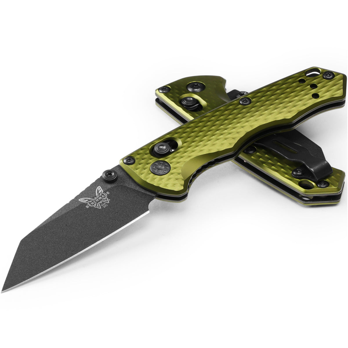 When blade length is restricted, necessity isn’t.&nbsp;Designed for ease of concealment and compact utility, the Full Immunity™️ features a 63mm CPM-M4 blade with a Cobalt Black Cerakote®️ finish, boasting outstanding edge retention and strength in a Wharncliffe profile tapering to an ultra fine point. www.moralepatches.com.au