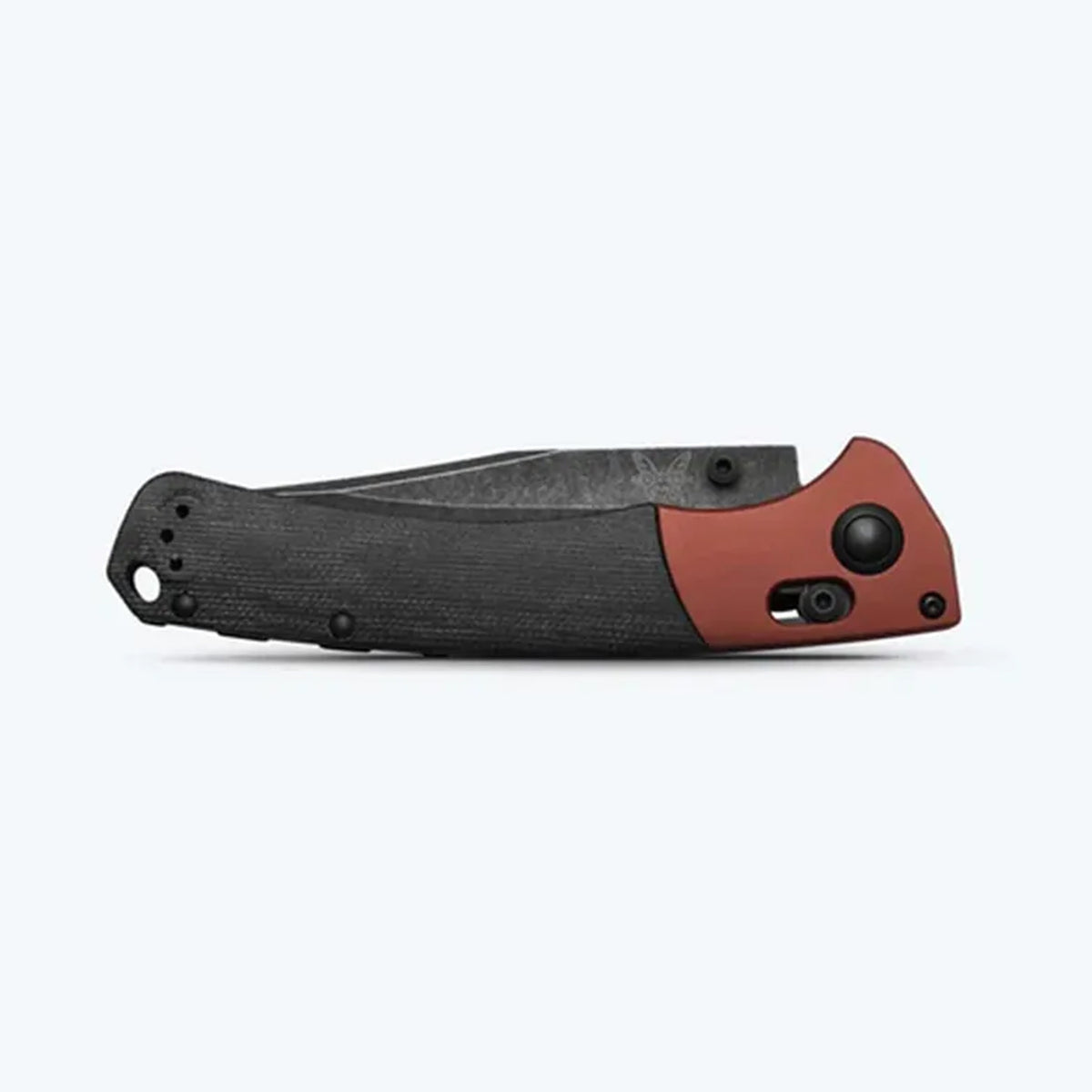 In keeping with its roots as an homage to tradition with a modern approach, the stylish 15080BK-04 Crooked River brings a dark, worn patina to the line. Pairing black canvas micarta handle scales with a burnt copper bolster, this classy folder features a powerful CPM-MagnaCut blade with a DLC Battlewash finish. www.moralepatches.com.au