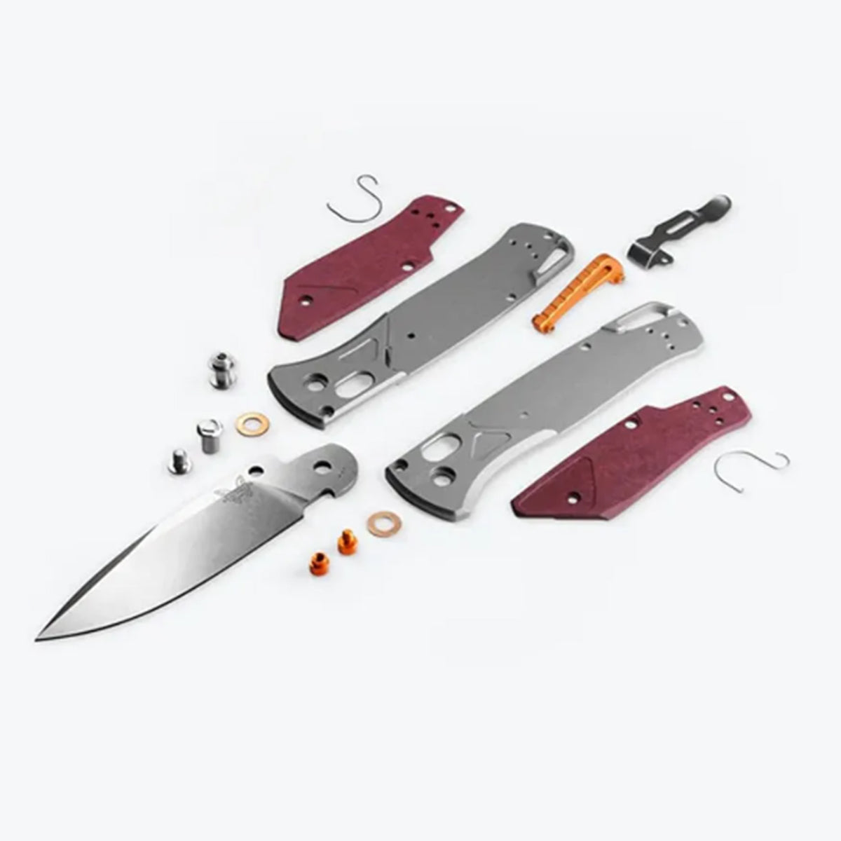  Featuring a premium CPM-S90V stainless steel stonewash polished blade, this unique 535-09 Bugout® has the same stunningly lightweight and compact feel as its predecessors and remains the ideal EDC on any outdoor adventure from the mountain trail to tasks around town. www.moralepatches.com.au