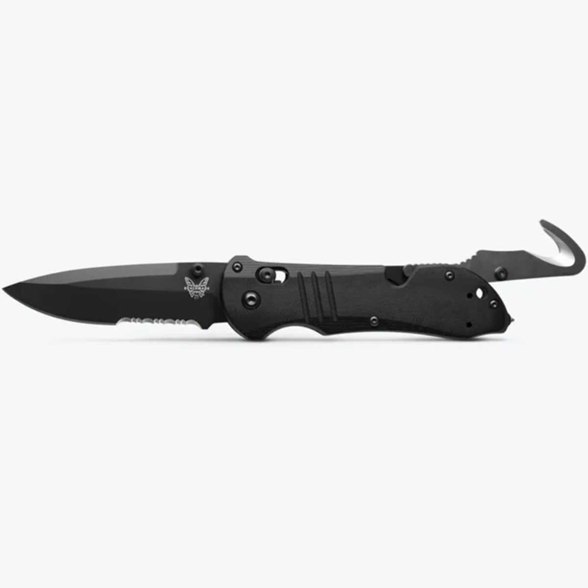 Designed for rescue and other mission objectives, Benchmade's 917 Triage model gives public safety workers the features they need, along with the best materials for their applications. Premium S30V stainless steel blade and integrated rescue hook, carbide glass breaker on pommel, and reversible tip-up black oxide deep-carry clip. Made in USA. www.moralepatches.com.au