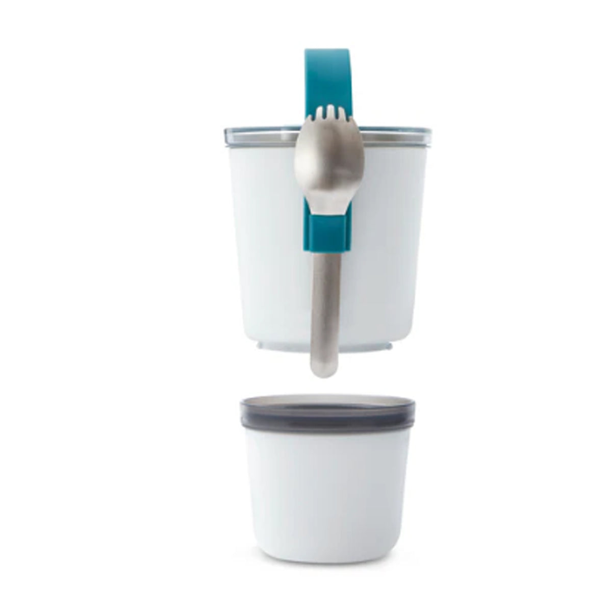 Introducing the Black+Blum Lunch Pot Original - Various Colours! Simplify your busy lifestyle with these two separate pots, designed to take your meals on-the-go. Whether you need a quick breakfast or a convenient lunch, these pots are perfect for carrying and keeping your food fresh for longer. Say goodbye to messy containers and hello to easy, delicious meals wherever you go. www.moralepatches.com.au