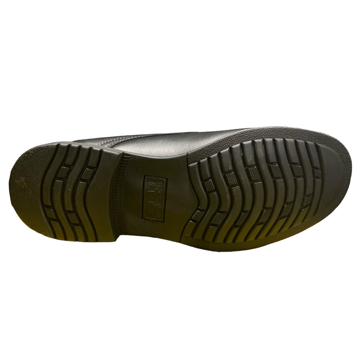 Upgrade your military wardrobe with the Oxford Leather Shoes. These military dress shoes boast a slip and oil resistant outsole, providing excellent traction, and a removable cushion insole for maximum comfort. Lined with moisture-absorbing cambrelle material, these oxfords will keep your feet dry. www.moralepatches.com.au