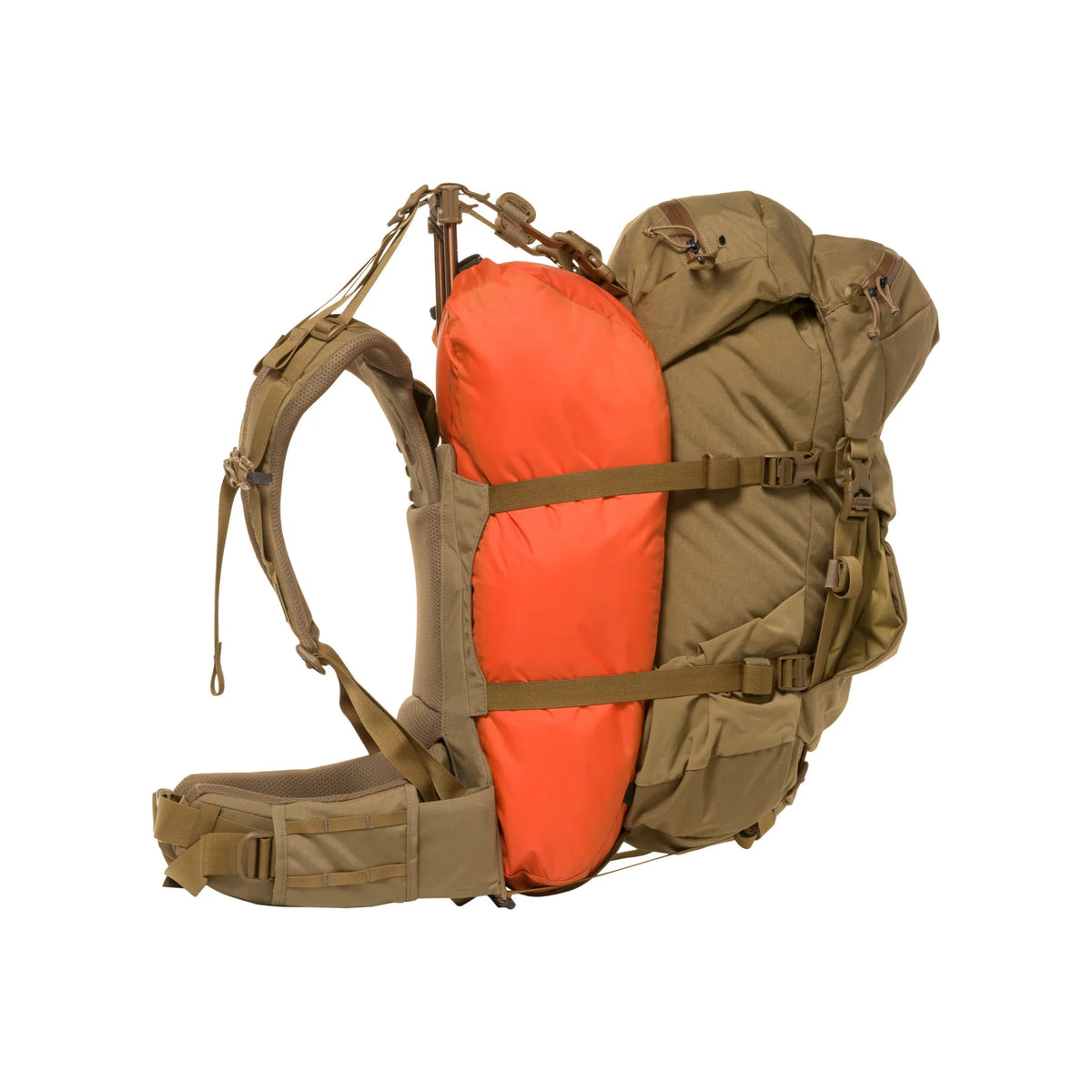 The POP UP 38 originated from hunters’ feedback wanting a bigger pack option on this game-changing frame series. It features a large main compartment which can be accessed via a top loading shroud or by the full-length side zipper. www.moralepatches.com.au