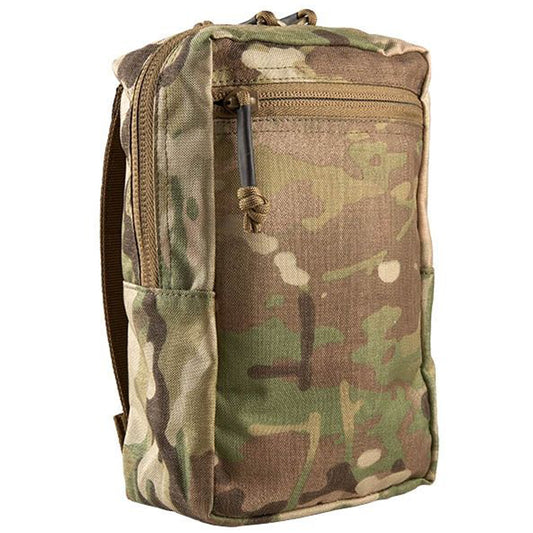 The Platatac Accessories Small Mk4 pouch is designed as a multi-role general purpose utility pouch to stow additional essential items. With internal elastic loops and mesh pocket and an external large flat zippered pocket on the front for organising all those sundry items we always find ourselves carrying. www.moralepatches.com.au