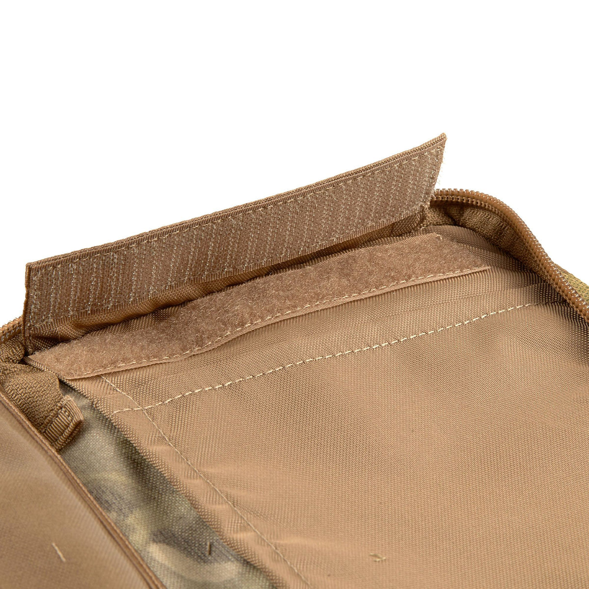 With multiple sleeves and pockets, the Platatac Brit Zip side opening field notebook cover is ideal for junior leaders and commanders to keep orders notes, tab data, SOP’s, radio freqs and any other mission critical information all in one location and for making you look like an admin jet. www.moralepatches.com.au