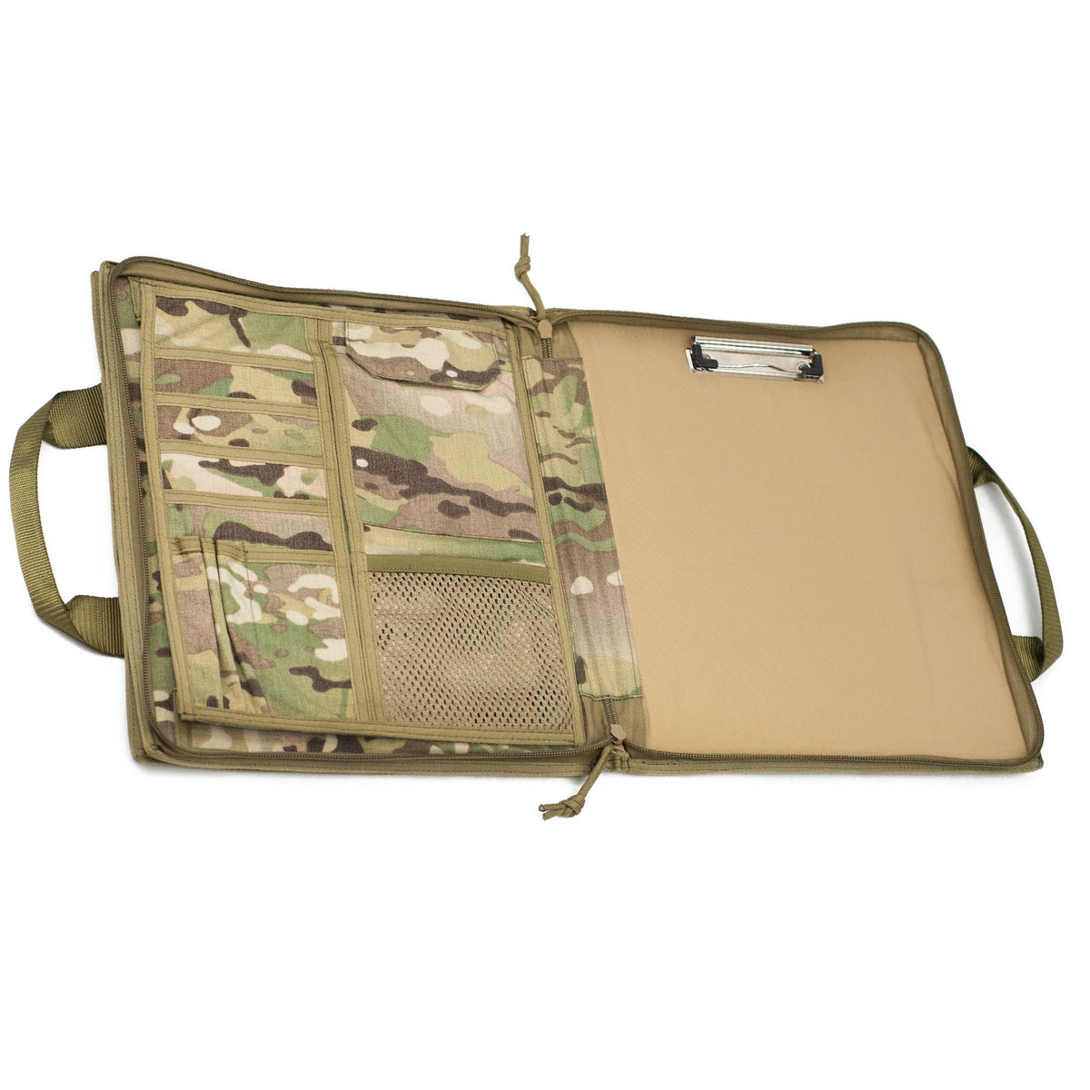 The PLATATAC CSI Folder is designed all your personal admin whilst on the go. Sized at an oversized a4, it's perfect for carrying a4 sized notebooks & documents, a tablet, mobile phone, pens and other essential admin items. www.moralepatches.com.au