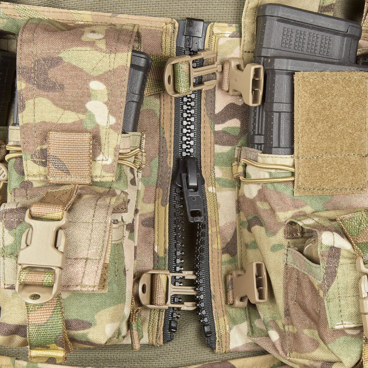 The PLATATAC VM load-bearing CAF MOD chest rig is an ambidextrous, general-purpose, no-frills, load carriage solution designed with flexibility and ease of use in mind.  It is designed to work as a standalone chest rig,or mounted to a plate carrier via quick release ITW clips. It features a large zipper in the middle for easy donning and doffing when wearing cold weather kit, or with armour. www.moralepatches.com.au where the army shops