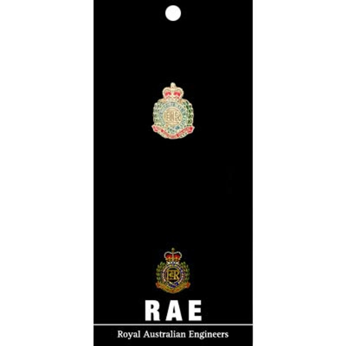 The Royal Australian Engineers (RAE) 20mm full-colour enamel lapel pin.  This beautiful gold-plated lapel pin will look great on both your jacket and your cap.  Specifications:  Material: Gold-plated zinc alloy, enamel fill Colour: Green, red Size: 20mm www.moralepatches.com.au