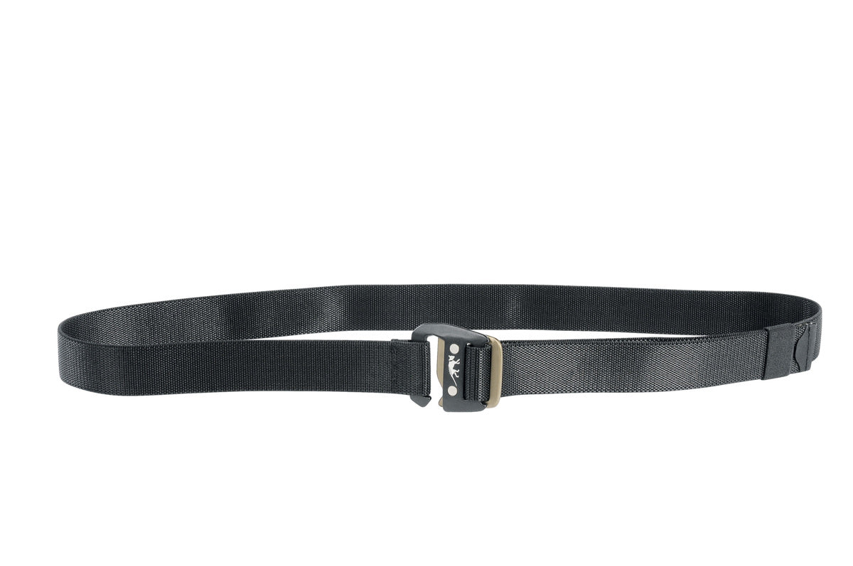 Due to the revised width, this EDC belt is ideal in combination with IWB holsters, lanyards and belt loops. The TT Stretch Belt 32mm scores further points with elastic Spandex Webbing and with a powerful hook buckle from resistant aluminum. www.moralepatches.com.au