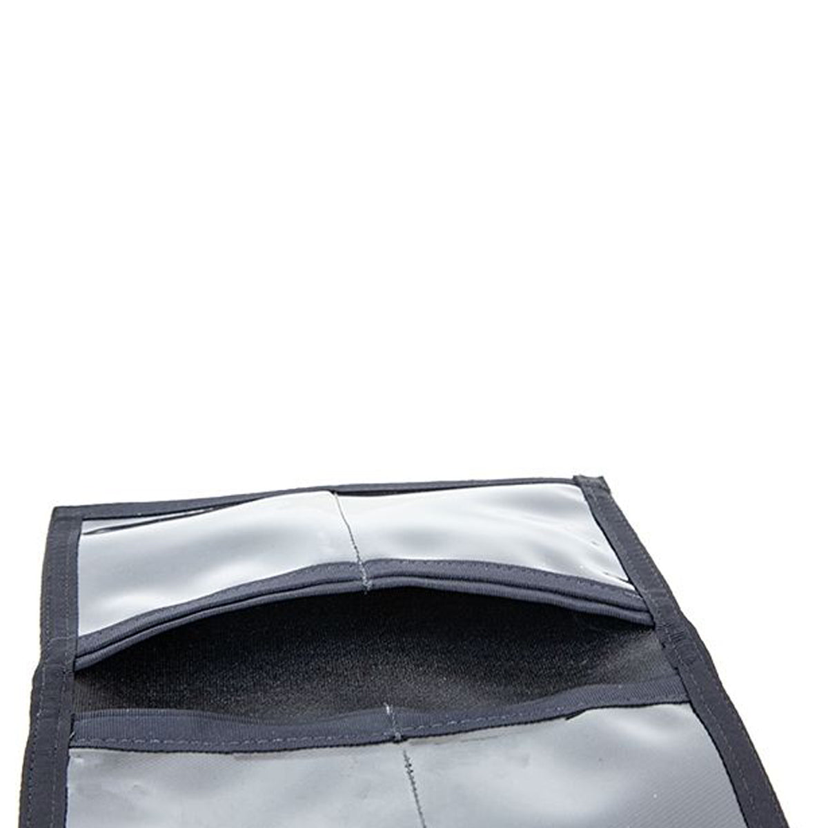 Protect your notebook with this handy lightweight cover. Featuring two pockets for holding small documents, and a notebook. With four window pockets to hold ID or money. Designed to work with a 9.5cm x 14.5cm notebook www.moralepatches.com.au