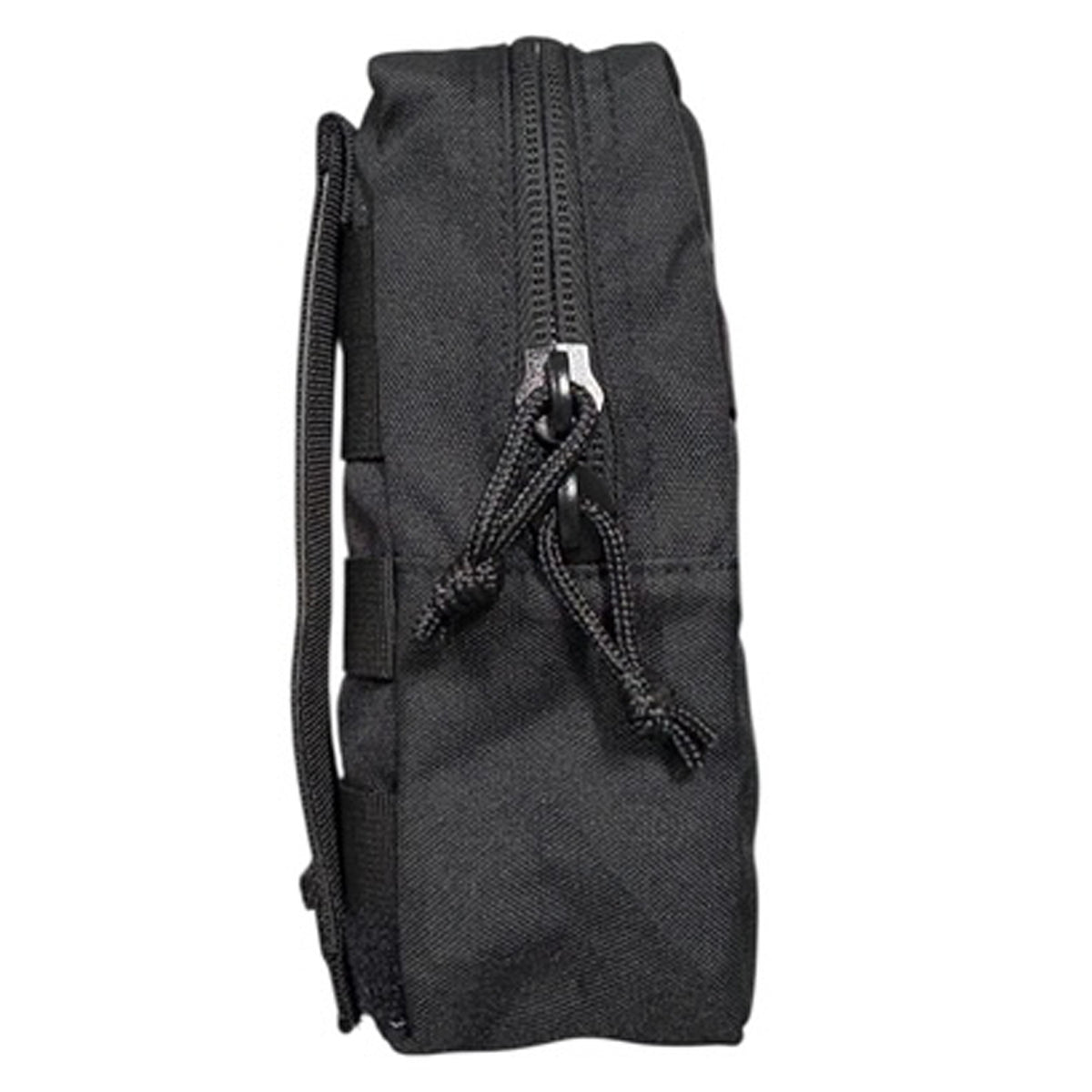Designed for ultimate versatility, this pouch offers instant accessibility whether attached to your patrol order, assault pack, or large pack. Perfectly sized to accommodate a 1 Litre flask, it's equally adept at storing essential gear like spare rations, shaving supplies, batteries, marker panels, head torches, compact medical kits, or toggle ropes. www.moralepatches.com.au