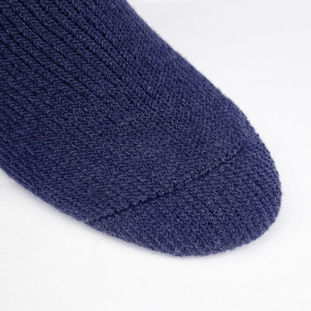 The Wooltek Sock offers a classic wool boot sock, that blends soft, warm, wool with durable nylon to keep feet warm in winter and cool in summer. Made with Superfine merino next to skin, you’re foot will feel comfortable and supported. And with a reinforced heel and toe, these socks will see you through on the hardest of work days. www.moralepatches.com.au