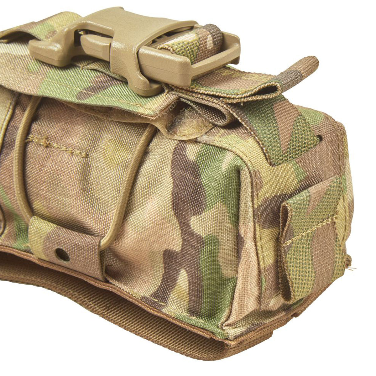 The Platatac SMAS (Smoke, Mags & Stuff) Pouch is designed to carry a single M18 smoke grenade, similar-sized pyrotechnic or EO, up to two 5.56 mags or a single 7.62 mag.  www.moralepatches.com.au