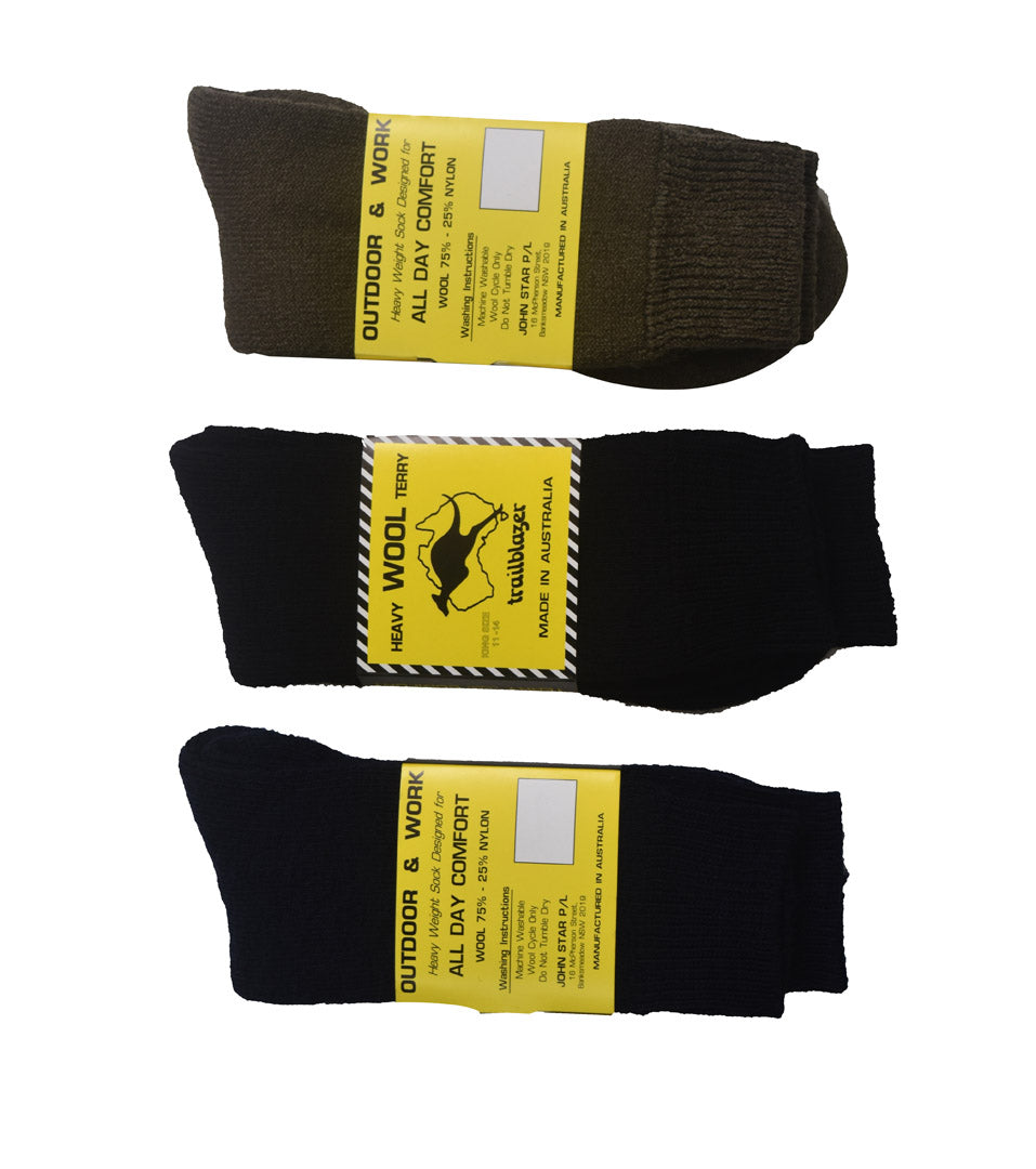 Thick all TERRY ARMY style sock made with Australian merino wool.  Material: 80% AUSTRALIAN MERINO WOOL