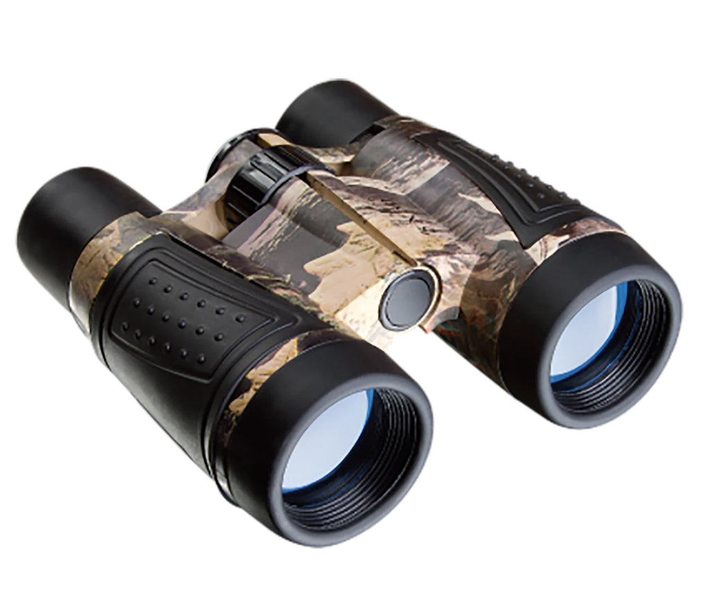Great fun for kids or budding adventurers, these binoculars have a 4 x 30 magnification with adjustable focus. 4 x 30 magnification binoculars with adjustable focus Neck strap and custom carry pouch Camouflage treatment Rubberized contour grip for shock resistance and comfort Ideal for sporting events, camping, hiking etc