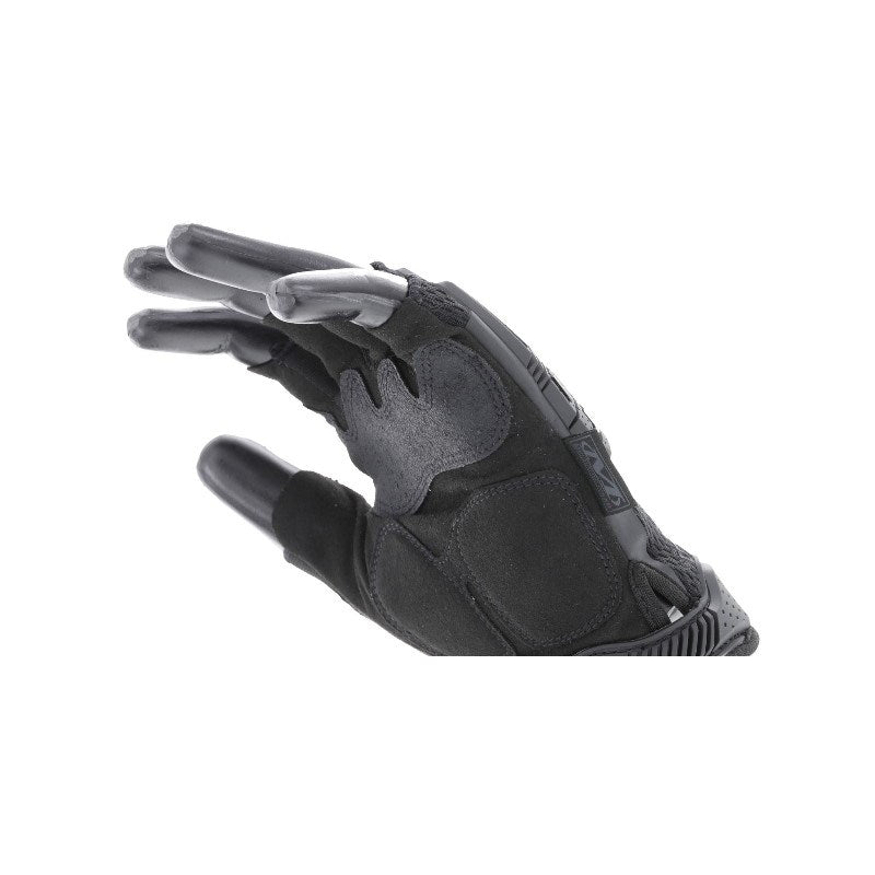 Thermoplastic Rubber (TPR) impact protection meets EN 13594 impact standard. Thermoplastic Rubber (TPR) closure provides a secure fit to your wrist. Breathable TrekDry® keeps hands cool and comfortable. Armortex® palm reinforcement. Fingerless design delivers maximum dexterity. D3O® palm padding absorbs and dissipates high-impact energy. Durable synthetic leather palm. Nylon carrier loops. Machine washable